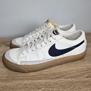 Nike Blazer Low 77 Navy Swoosh Gum Bottom Men’s Shoes Sneakers Size 7.5